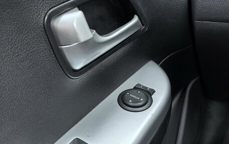 KIA Rio III рестайлинг, 2013 год, 750 000 рублей, 21 фотография
