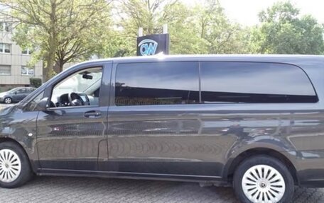 Mercedes-Benz Vito, 2023 год, 3 650 000 рублей, 3 фотография