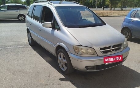 Opel Zafira A рестайлинг, 2002 год, 343 000 рублей, 2 фотография