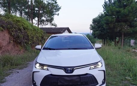 Toyota Corolla, 2023 год, 1 650 000 рублей, 2 фотография
