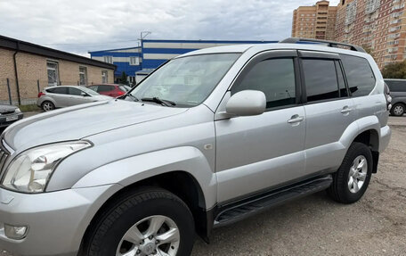 Toyota Land Cruiser Prado 120, 2006 год, 2 100 000 рублей, 3 фотография