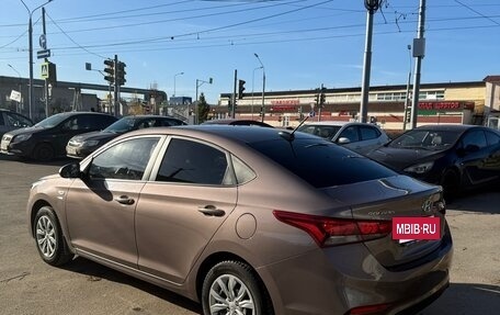Hyundai Solaris II рестайлинг, 2019 год, 1 570 000 рублей, 3 фотография