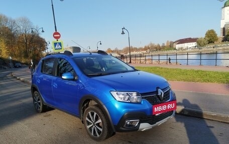Renault Sandero II рестайлинг, 2022 год, 1 400 000 рублей, 4 фотография
