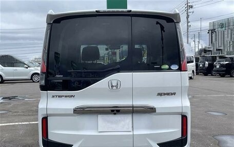 Honda Stepwgn IV рестайлинг, 2022 год, 1 835 000 рублей, 5 фотография