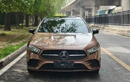 Mercedes-Benz A-Класс, 2020 год, 1 725 000 рублей, 2 фотография