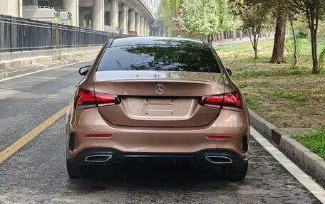 Mercedes-Benz A-Класс, 2020 год, 1 725 000 рублей, 4 фотография
