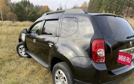 Renault Duster I рестайлинг, 2014 год, 930 000 рублей, 3 фотография