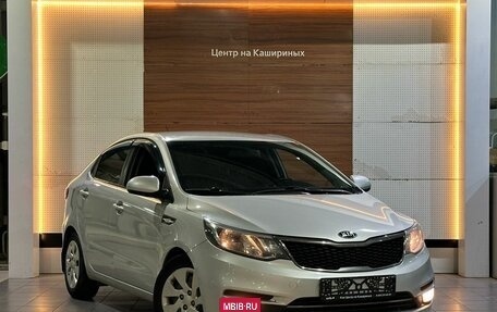 KIA Rio III рестайлинг, 2016 год, 990 000 рублей, 3 фотография