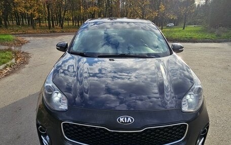 KIA Sportage IV рестайлинг, 2017 год, 1 950 000 рублей, 2 фотография