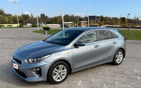KIA cee'd III, 2019 год, 1 900 000 рублей, 2 фотография