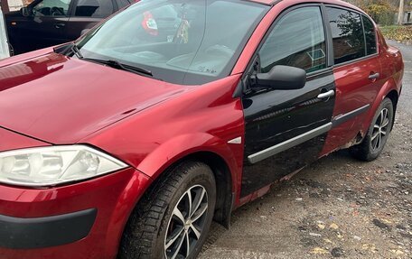 Renault Megane III рестайлинг, 2005 год, 300 000 рублей, 3 фотография