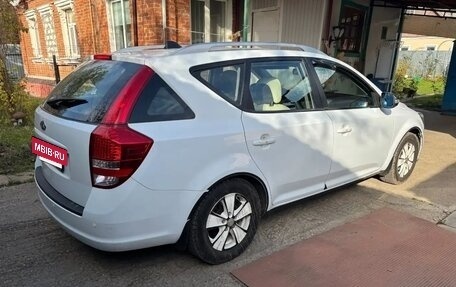 KIA cee'd I рестайлинг, 2010 год, 980 000 рублей, 6 фотография