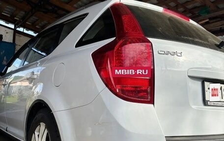 KIA cee'd I рестайлинг, 2010 год, 980 000 рублей, 8 фотография