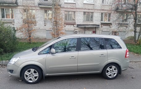 Opel Zafira B, 2011 год, 550 000 рублей, 3 фотография