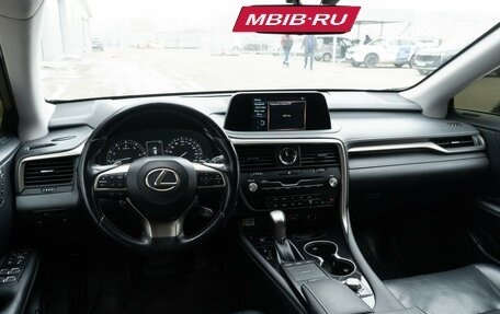 Lexus RX IV рестайлинг, 2019 год, 5 400 000 рублей, 11 фотография