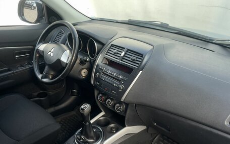 Mitsubishi ASX I рестайлинг, 2010 год, 890 000 рублей, 10 фотография