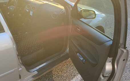 Ford Focus II рестайлинг, 2007 год, 370 000 рублей, 6 фотография