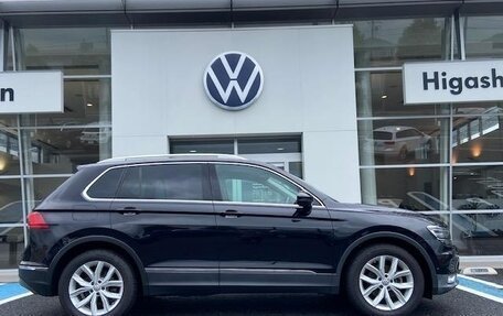 Volkswagen Tiguan II, 2021 год, 1 700 000 рублей, 5 фотография