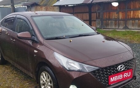 Hyundai Solaris II рестайлинг, 2021 год, 1 699 000 рублей, 4 фотография