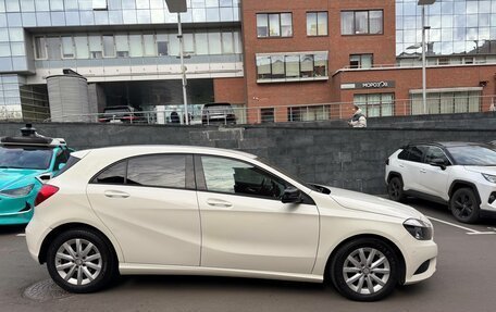 Mercedes-Benz A-Класс, 2014 год, 1 520 000 рублей, 3 фотография