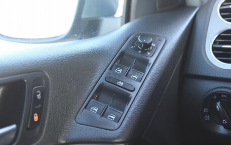 Volkswagen Tiguan I, 2009 год, 999 000 рублей, 9 фотография