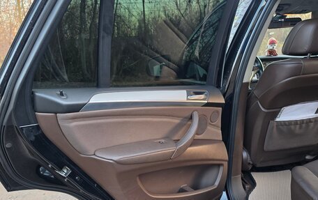 BMW X5, 2010 год, 2 050 000 рублей, 14 фотография