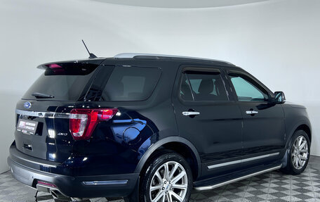 Ford Explorer V рестайлинг, 2018 год, 2 250 000 рублей, 5 фотография