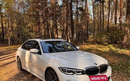 BMW 3 серия, 2022 год, 3 950 000 рублей, 3 фотография