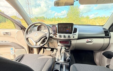 Mitsubishi L200 IV рестайлинг, 2012 год, 1 650 000 рублей, 12 фотография