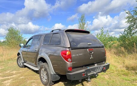 Mitsubishi L200 IV рестайлинг, 2012 год, 1 650 000 рублей, 4 фотография