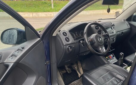 Volkswagen Tiguan I, 2012 год, 700 000 рублей, 4 фотография