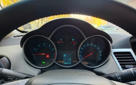 Chevrolet Cruze II, 2010 год, 500 000 рублей, 8 фотография