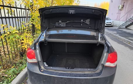 Chevrolet Cruze II, 2010 год, 500 000 рублей, 7 фотография