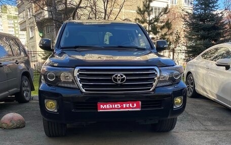 Toyota Land Cruiser 200, 2012 год, 3 700 000 рублей, 1 фотография