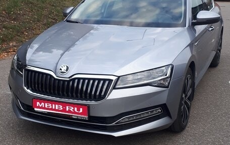 Skoda Superb III рестайлинг, 2025 год, 3 100 000 рублей, 1 фотография