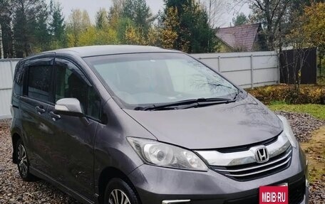 Honda Freed I, 2015 год, 1 280 000 рублей, 1 фотография