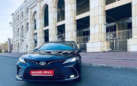 Toyota Camry, 2022 год, 3 500 000 рублей, 1 фотография