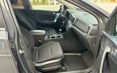 KIA Sportage IV рестайлинг, 2018 год, 2 250 000 рублей, 4 фотография