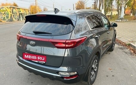 KIA Sportage IV рестайлинг, 2018 год, 2 250 000 рублей, 8 фотография
