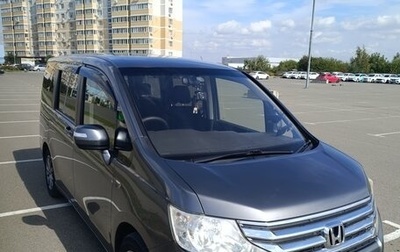 Honda Stepwgn IV рестайлинг, 2012 год, 1 880 000 рублей, 1 фотография
