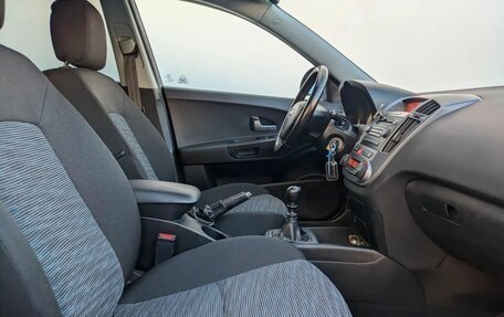 KIA cee'd I рестайлинг, 2009 год, 639 000 рублей, 10 фотография