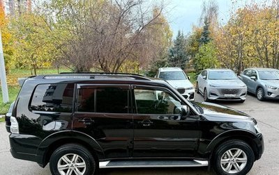 Mitsubishi Pajero IV рестайлинг 2, 2013 год, 2 599 000 рублей, 1 фотография