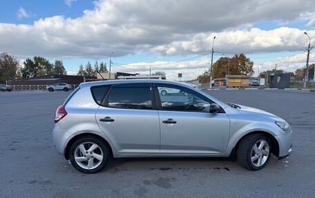 KIA cee'd I рестайлинг, 2010 год, 425 000 рублей, 2 фотография
