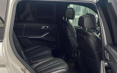 BMW X7, 2021 год, 7 300 000 рублей, 11 фотография