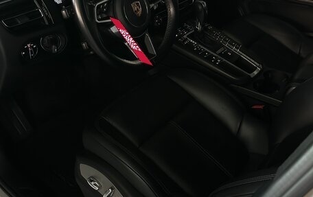 Porsche Macan I рестайлинг, 2019 год, 4 899 999 рублей, 17 фотография