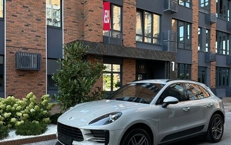 Porsche Macan I рестайлинг, 2019 год, 4 899 999 рублей, 23 фотография