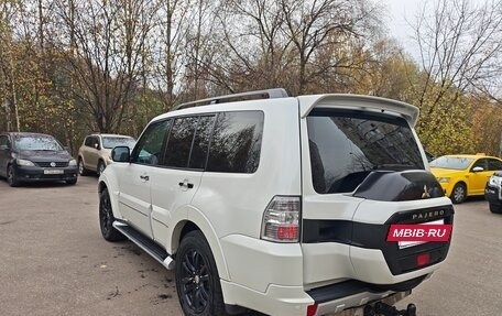Mitsubishi Pajero IV рестайлинг 2, 2020 год, 3 400 000 рублей, 5 фотография
