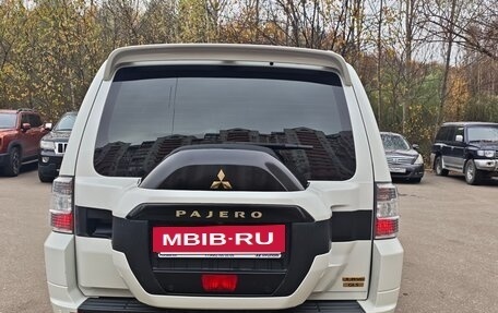 Mitsubishi Pajero IV рестайлинг 2, 2020 год, 3 400 000 рублей, 4 фотография