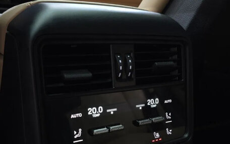 Porsche Cayenne III, 2023 год, 10 800 000 рублей, 14 фотография