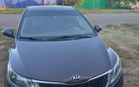 KIA Rio III рестайлинг, 2014 год, 830 000 рублей, 1 фотография